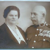 Szépen dekorált öregúr